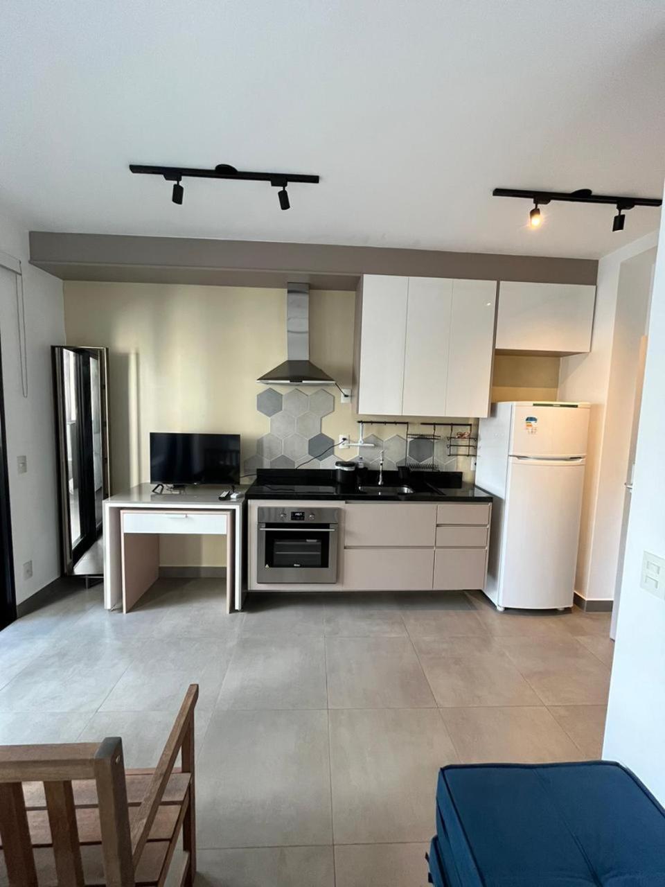 Flat Deluxe Com Varanda E Vista No Jardins - Vn Capote Luxuoso Apartamento